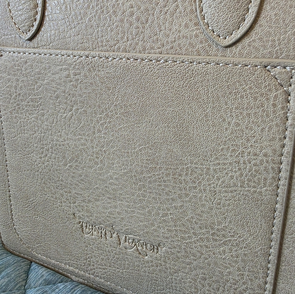 Trinity Ranch Hair-On Cowhide Mini Crossbody - Picture 4 of 9